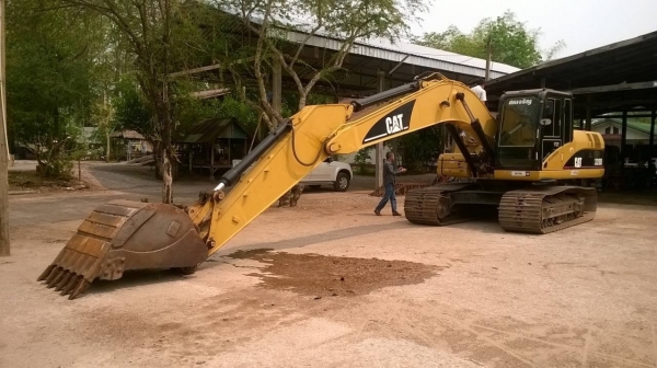 ขายแบคโฮ CAT 320D กระบอกดำ สภาพสวยเต็มทุกอย่าง เครื่องแน่น ปั้มดี เอวแน่น แทรคดี แอร์เย็น เอกสารทะเบียนพร้อมครับ