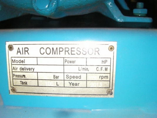 ปั่มลมของให้ ยี่ห้อ MXB มอเตอร์3แนงไฟ220V. ถัง100ลิตร ราคา 12,000บาท