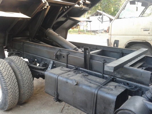 ขายรถหกล้อ isuzu