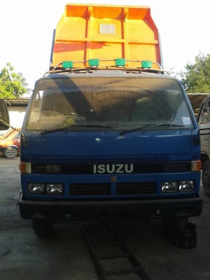 ขายรถหกล้อ isuzu