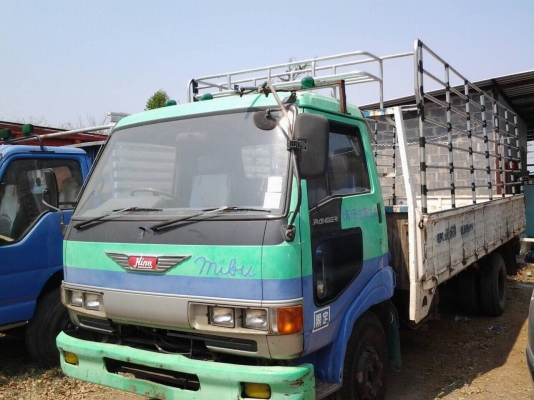 ขาย6ล้อHINO FC ยาว5.50เมตร ยางเรเดียลใหม่6เส้น