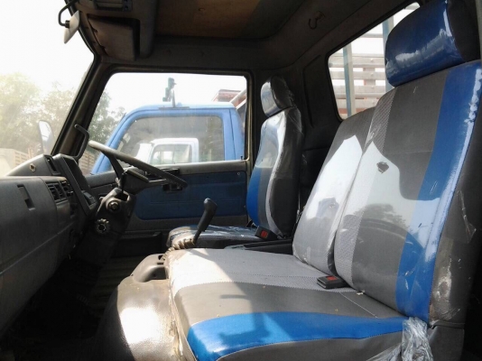 ขาย6ล้อHINO FC ยาว5.50เมตร ยางเรเดียลใหม่6เส้น