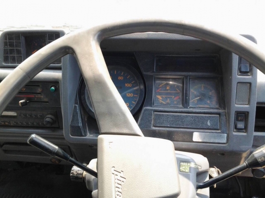 ขาย6ล้อHINO FC ยาว5.50เมตร ยางเรเดียลใหม่6เส้น