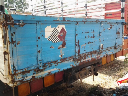 ขาย6ล้อHINO FC ยาว5.50เมตร ยางเรเดียลใหม่6เส้น