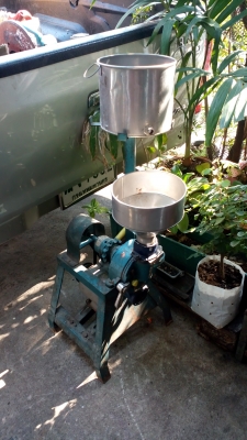 ขาย !! เครื่องทำน้ำแข็งใสและเครื่องบดถั่วเหลือง