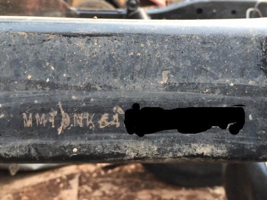 ขายแชซซีพร้อมช่วงล่าง และทะเบียน Mitsubishi Strada ปี2545