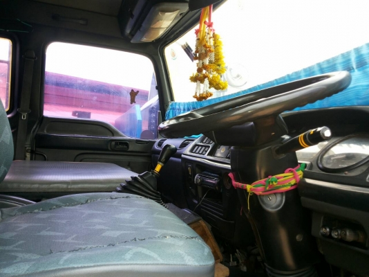 รถบรรทุก 10 ล้อใหญ่ 1 เพลา ISUZU รุ่น FVZ ปี45 เครื่อง 195 ราคา 850,000 บ. รถอยู่สระบุรี