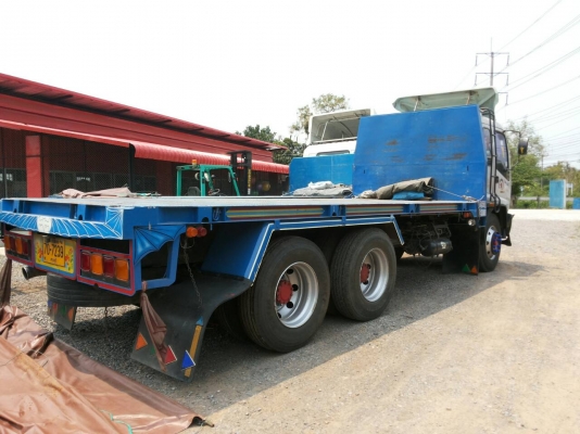 รถบรรทุก 10 ล้อใหญ่ 1 เพลา ISUZU รุ่น FVZ ปี45 เครื่อง 195 ราคา 850,000 บ. รถอยู่สระบุรี