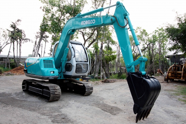 ขายรถขุดแบ็คโฮ KOBELCO รุ่น SK 60-2 ( MARK5 ) มี VDO ทดลองขับให้ดู ไม่เคยผ่านการใช้งานในไทย ติดต่อ 086-775-7900, 086-324-1992 ขายรถขุดแบ็คโฮ KOBELCO รุ่น SK 60-2 ( MARK5 ) มี VDO ทดลองขับให้ดู ไม่เคยผ่านการใช้งานในไทย ติดต่อ 086-775-7900, 086-324-1992