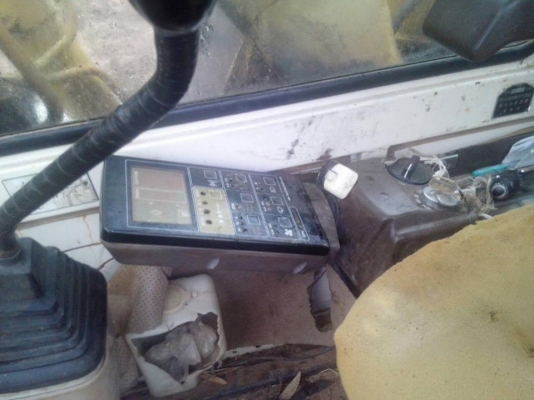 **690,000 บ.ต่อรอง///แบคโฮPC120-5** ขาย KOMATSU PC120-5 แบคโฮยอดนิยม PC120-5 S.No.37xxx คอนโทรลยาว เครื่องเดิม ปั้มเดิม ไฟตัดมอเตอร์คันเร่ง เครื่องดี แน่น ปั้มดีแรงดี ทำงานดีเร็วดี บูมอาร์มดี บุ้งกี๋ดี มีผุนิดๆ เอวดี แน่น ไม่แตก ไม่ร้าว ช่วงล่าง70\% โซ่ดีห **690,000 บ.ต่อรอง///แบคโฮPC120-5** ขาย KOMATSU PC120-5 แบคโฮยอดนิยม PC120-5 S.No.37xxx คอนโทรลยาว เครื่องเดิม ปั้มเดิม ไฟตัดมอเตอร์คันเร่ง เครื่องดี แน่น ปั้มดีแรงดี ทำงานดีเร็วดี บูมอาร์มดี บุ้งกี๋ดี มีผุนิดๆ เอวดี แน่น ไม่แตก ไม่ร้าว ช่วงล่าง70\% โซ่ดีห