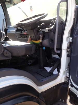 ขายด่วนครับ ISUZU FRR 210 ปี53 ตู้แห้ง รถสวยครับ พร้อมใช้งาน เอกสารพร้อมโอน ครับ