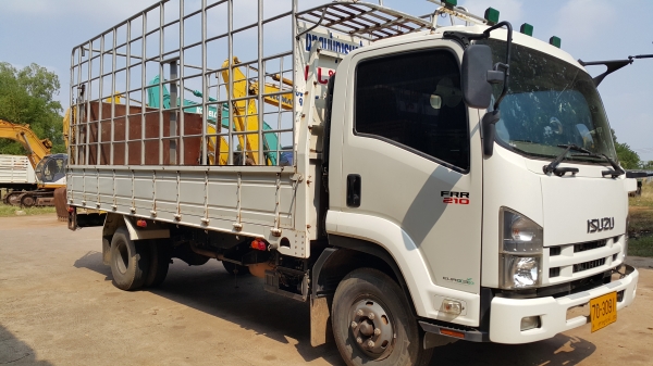 ขายรถ 6 ล้อ กระบะคาร์โก้ คอกรั้วสูง ISUZU FRR90L9T ปี.53 ปรายปี เครื่อง 210 รถสวยมาก ราคา.1000000 ต่อรอง