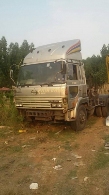 ขายด่วน!!! สิบล้อหัวลาก เพลาเดียว