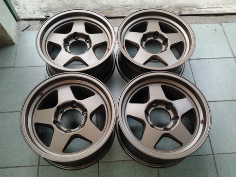 ล้อลายแบรดเลย์ 6/139 ขอบ16 กว้าง8 ออฟ10 สวยๆ 1ชุด ล้อลายแบรดเลย์ 6/139 ขอบ16 กว้าง8 ออฟ10 สวยๆ 1ชุด