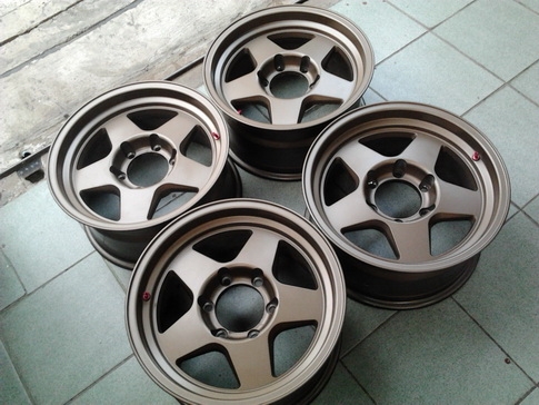 ล้อลายแบรดเลย์ 6/139 ขอบ16 กว้าง8 ออฟ10 สวยๆ 1ชุด