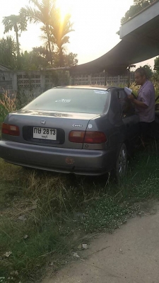 ขายด่วน!!! รถเก๋ง ขายถูกๆ