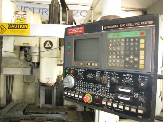 ขาย CNC M/C CENTER "KITAMURA" 20 Tools