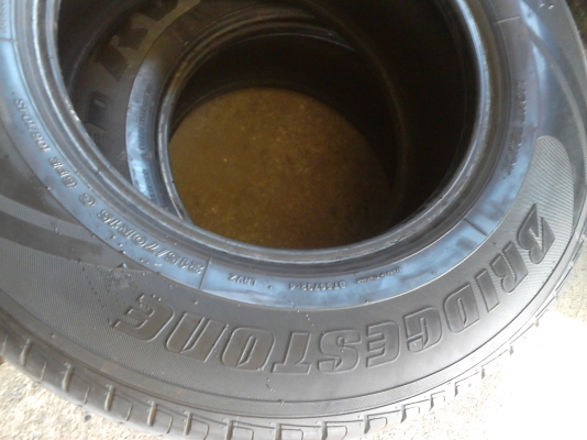 215/70R15 BRIDGESTONE  LEO RV ชุด 4 เส้น  TEL.081-427-3941