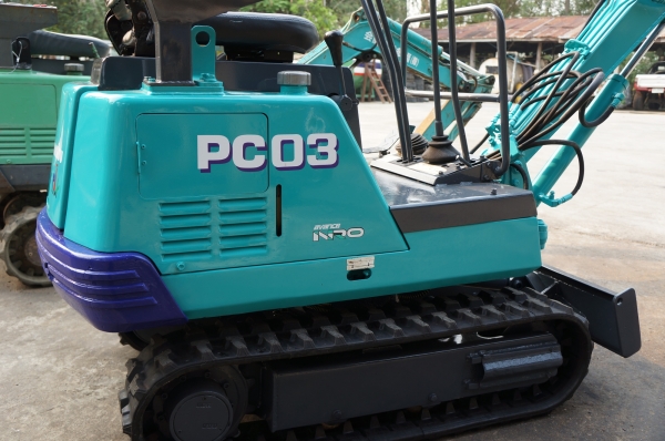 ขายรถขุดขนาดจิ๋ว KOMUTSU PC03 ใส่ท้ายรถปิคอัพสบาย ขายรถขุดขนาดจิ๋ว KOMUTSU PC03 ใส่ท้ายรถปิคอัพสบาย