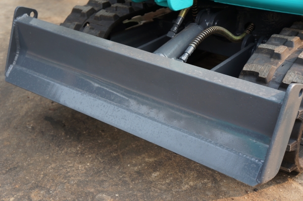 ขายรถขุดขนาดจิ๋ว KOMUTSU PC03 ใส่ท้ายรถปิคอัพสบาย ขายรถขุดขนาดจิ๋ว KOMUTSU PC03 ใส่ท้ายรถปิคอัพสบาย