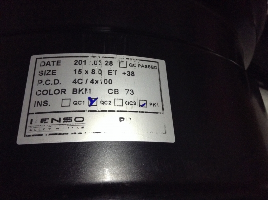 แม็ก Lenso ขอบ 15 นิ้ว 4 รู 100 หน้า 7 หลัง 8 นิ้ว