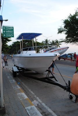 !!!...ขายเรือไฟเบอร์กลาสหล่อใหม่ SR-21 245,000.-