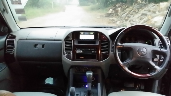 ขาย pajero หน้ากบ เปลี่ยนเครื่อง 1uz ขาย pajero หน้ากบ เปลี่ยนเครื่อง 1uz