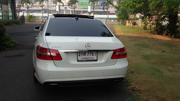 E200 CGI ปี 2013 7G หลังคาแก้ว E200 CGI ปี 2013 7G หลังคาแก้ว