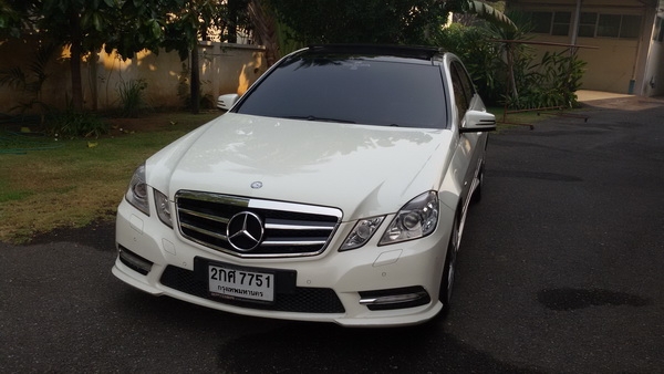 E200 CGI ปี 2013 7G หลังคาแก้ว E200 CGI ปี 2013 7G หลังคาแก้ว
