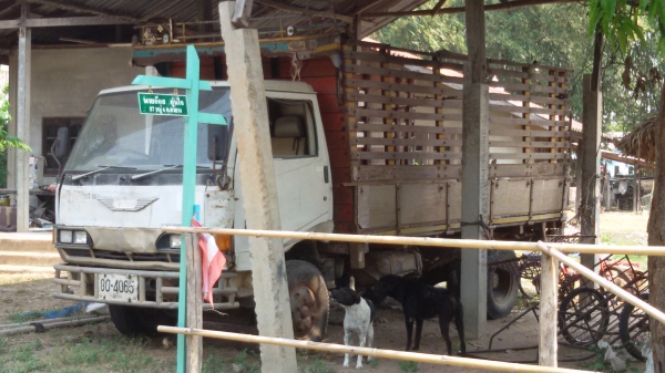 ขายรถหกล้อฮีโน่ fc112aราคา260000บาท