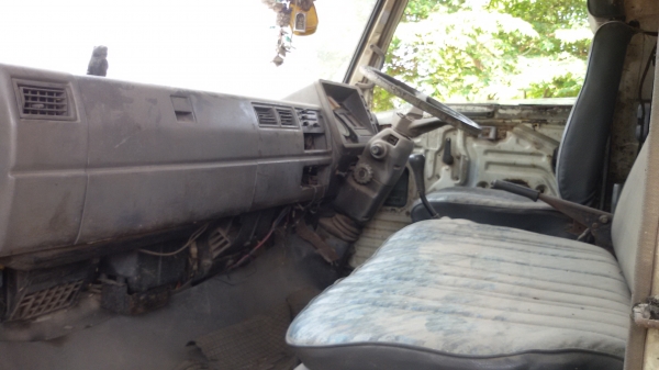 ขายรถหกล้อฮีโน่ fc112aราคา260000บาท