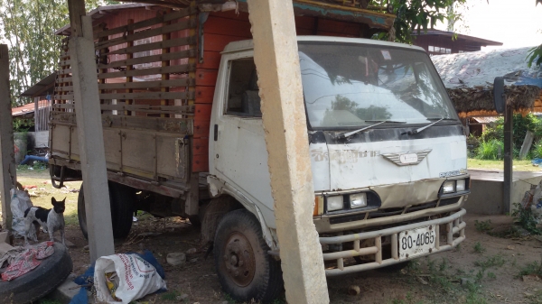 ขายรถหกล้อฮีโน่ fc112aราคา260000บาท