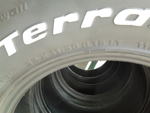 BF All USA. 32/11.5/15 สภาพดีมาก พร้อมใช้งาน สวยๆ 1ชุด BF All USA. 32/11.5/15 สภาพดีมาก พร้อมใช้งาน สวยๆ 1ชุด