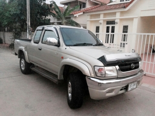 Tiger D4D CAB 2.5 S 4WD ปี 02 Tiger D4D CAB 2.5 S 4WD ปี 02