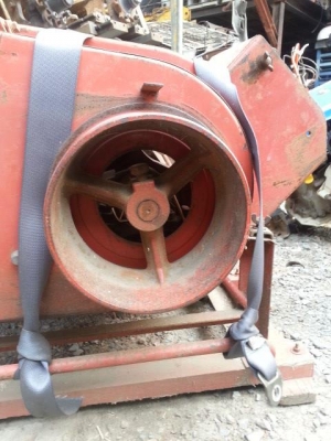 ย่อยกิ่งไม้ Robin CK20-FN ย่อยกิ่งไม้ Robin CK20-FN