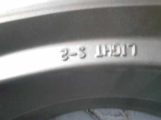 ขอบ 17 แม๊ก LENSO  7.0 X 17    ET42 ชุด 4 วง ( เฉพาะแม๊ก ) TEL.081-427-3941