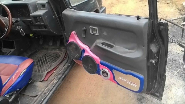 ปี 98 ขายถูกเครื่องแรง ทำสีจบเลย ปี 98 ขายถูกเครื่องแรง ทำสีจบเลย