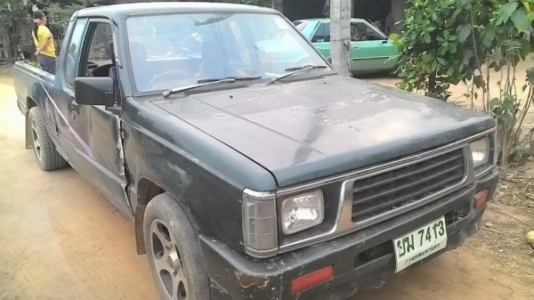 ปี 98 ขายถูกเครื่องแรง ทำสีจบเลย ปี 98 ขายถูกเครื่องแรง ทำสีจบเลย