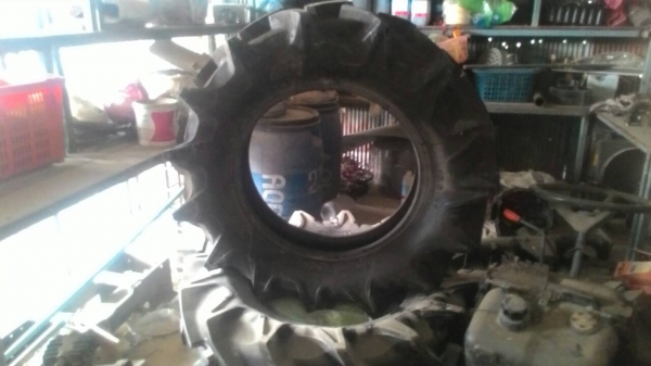 ขายยางใหม่รถไถKUBOTAล้อหน้า -หลัง ตั้งแต่ 45 - 70 แรง ขายยางใหม่รถไถKUBOTAล้อหน้า -หลัง ตั้งแต่ 45 - 70 แรง