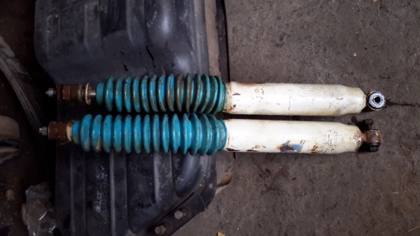 ขอขายโช็ค Procomp หู-เดือยครับ