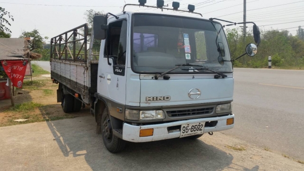 รถหกล้อ FB4J เครื่องดี เอกสารพร้อมโอน รถหกล้อ FB4J เครื่องดี เอกสารพร้อมโอน