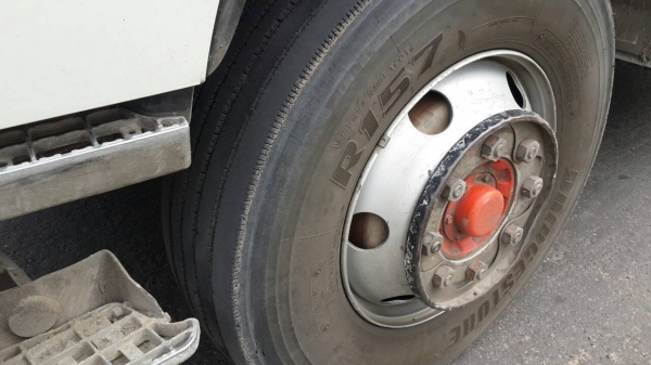 ขายดั้มHINO 334พ่วงแม่-ลูก ดั้มดินคอกเหล็ก ลูก3เพลา ยาว6.80ม พ.เพาเวอร์ เบรกทิฟฟี่ เครื่องดี ภายในสวย แอร์เย็น ยางดี รถวิ่งสุรินทร์-ศรีษะเกษ-อุบล สภาพพร้อมใช้งาน เอกสารพ้อมโอน สนใจโทร 090-8588220คุณนะ 093-3258446คุณบิวตี้ ID:narong498 หรือ www.truck.in.th