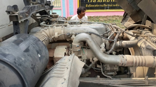 ขายดั้มHINO 334พ่วงแม่-ลูก ดั้มดินคอกเหล็ก ลูก3เพลา ยาว6.80ม พ.เพาเวอร์ เบรกทิฟฟี่ เครื่องดี ภายในสวย แอร์เย็น ยางดี รถวิ่งสุรินทร์-ศรีษะเกษ-อุบล สภาพพร้อมใช้งาน เอกสารพ้อมโอน สนใจโทร 090-8588220คุณนะ 093-3258446คุณบิวตี้ ID:narong498 หรือ www.truck.in.th