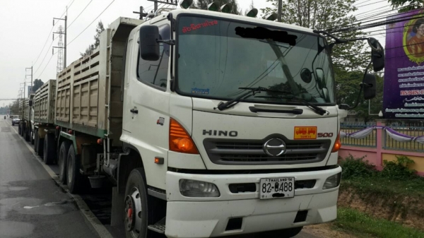 ขายดั้มHINO 334พ่วงแม่-ลูก ดั้มดินคอกเหล็ก ลูก3เพลา ยาว6.80ม พ.เพาเวอร์ เบรกทิฟฟี่ เครื่องดี ภายในสวย แอร์เย็น ยางดี รถวิ่งสุรินทร์-ศรีษะเกษ-อุบล สภาพพร้อมใช้งาน เอกสารพ้อมโอน สนใจโทร 090-8588220คุณนะ 093-3258446คุณบิวตี้ ID:narong498 หรือ www.truck.in.th