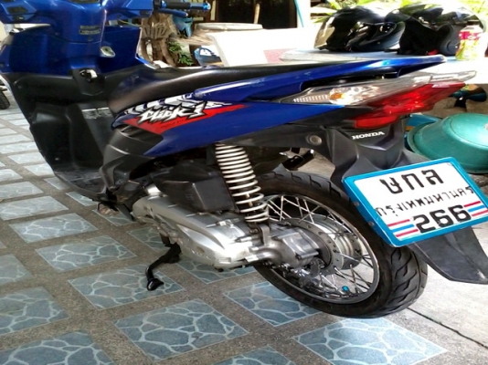 ขายClick i 110 หัวฉีด ปี53 รถเครื่องเดิมๆสภาพดี