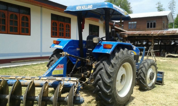 รถไถฟอร์ด นิวฮอนแลนด์ รุ่น TT 55 รถบ้าน สภาพดี