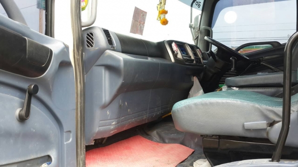 ขายดั้มHINO 334พ่วงแม่-ลูก ดั้มดินคอกเหล็ก ลูก3เพลา ยาว6.80ม พ.เพาเวอร์ เบรกทิฟฟี่ เครื่องดี ภายในสวย แอร์เย็น ยางดี รถวิ่งสุรินทร์-ศรีษะเกษ-อุบล สภาพพร้อมใช้งาน เอกสารพ้อมโอน สนใจโทร 090-8588220คุณนะ 093-3258446คุณบิวตี้ ID:narong498 หรือ www.truck.in.th