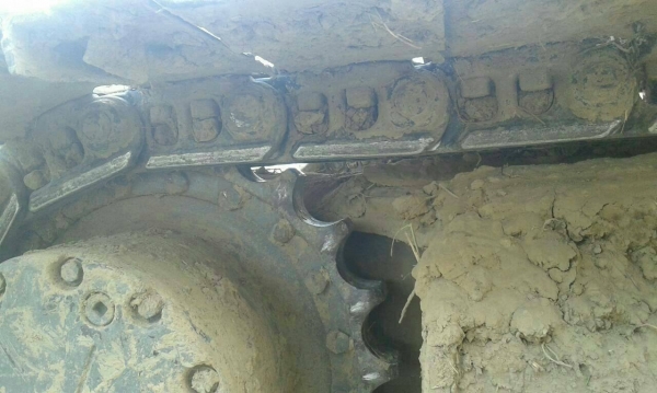 **1,700,000 บ.ต่อรอง///แบคโฮPC200-7** ขาย แบคโฮ KOMATSU PC200-7 สวยๆ PC200-7 S.No.C72xxx ปี05 ไฟฟ้าเต็ม เครื่องเดิม ปั้มเดิม ใช้งาน 11,xxx ชั่วโมงเครื่องดีแน่น ปั้มดีแรง ทำงานดี เร็ว ไม่มีโหลด บูมอาร์มสวย ไม่ปะไม่ดาม ไม่ร้าว บุ้งกี๋หนา บูท/สลักแน่น เอวดี