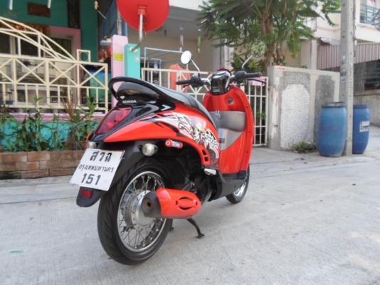 ยังไงก็ขาย Scoopy-i ปี53 สภาพดี รถบ้านเดิมๆ เอกสารชุดโอนครบ รับประกันการโอน
