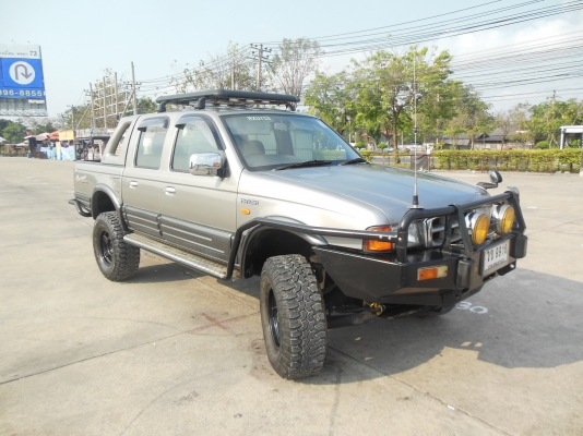 Ranger 4x4 สี่ประตู Hurricane ตัว Top Ranger 4x4 สี่ประตู Hurricane ตัว Top